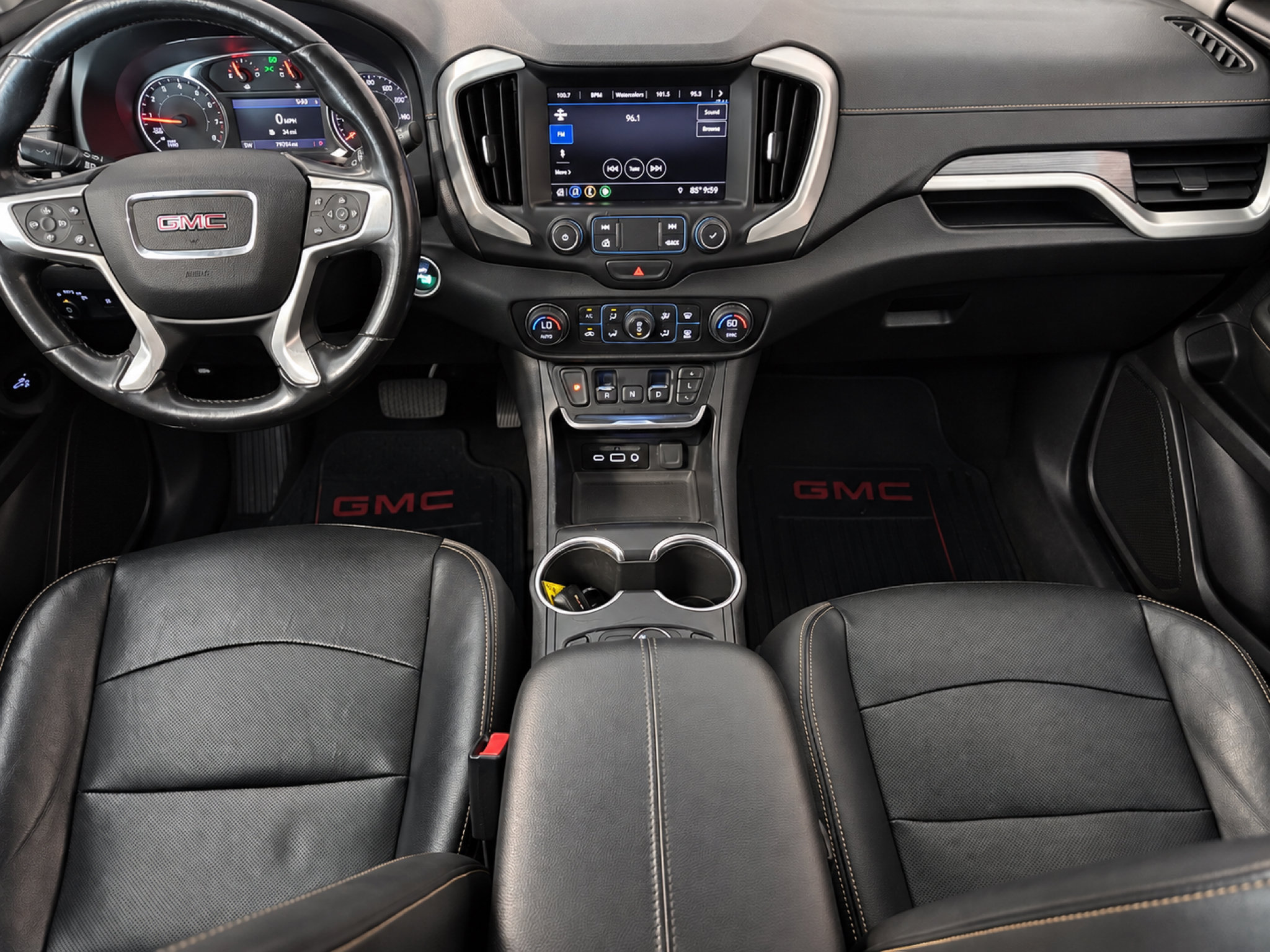 Used 2019 GMC Terrain SLT w/ Preferred Package FWD image 16