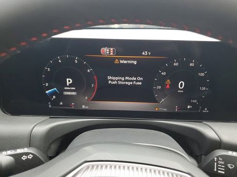 New 2026 Nissan Sentra SR w/ SR Premium Package image 25