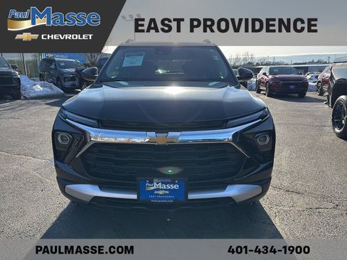 Certified 2024 Chevrolet TrailBlazer LT w/ LT Cold Weather Package image 2