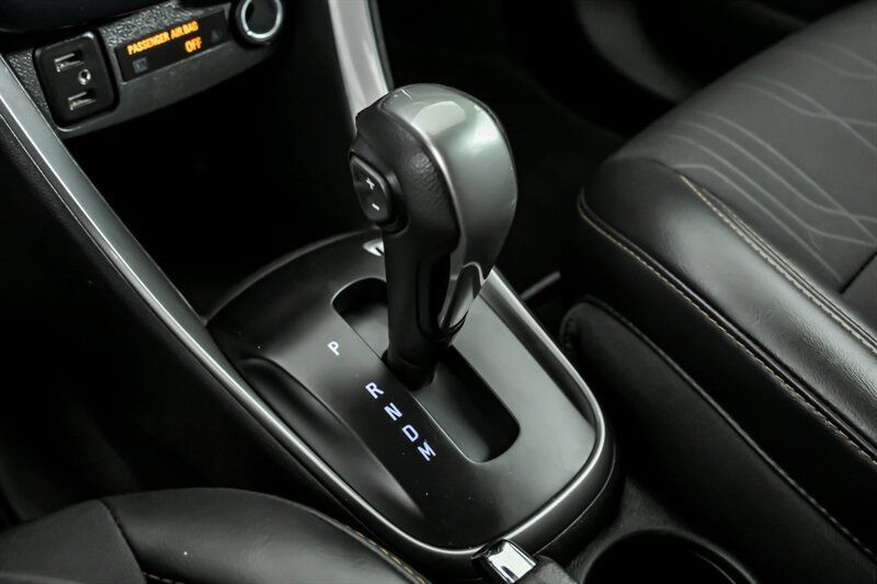 Used 2020 Chevrolet Trax LT AWD/4WD image 30