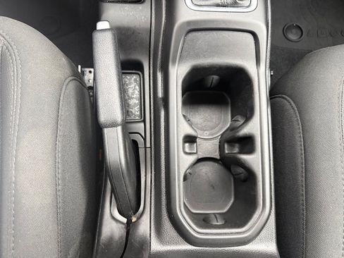 Used 2023 Jeep Wrangler Sport image 24