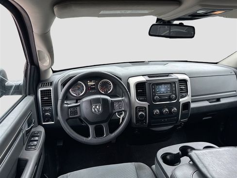 Used 2016 RAM 1500 Classic SLT image 19