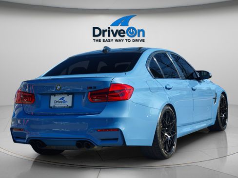 Used 2018 BMW M3 image 9
