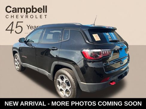 Used 2022 Jeep Compass Trailhawk w/ Trailhawk Convenience Group AWD/4WD image 3