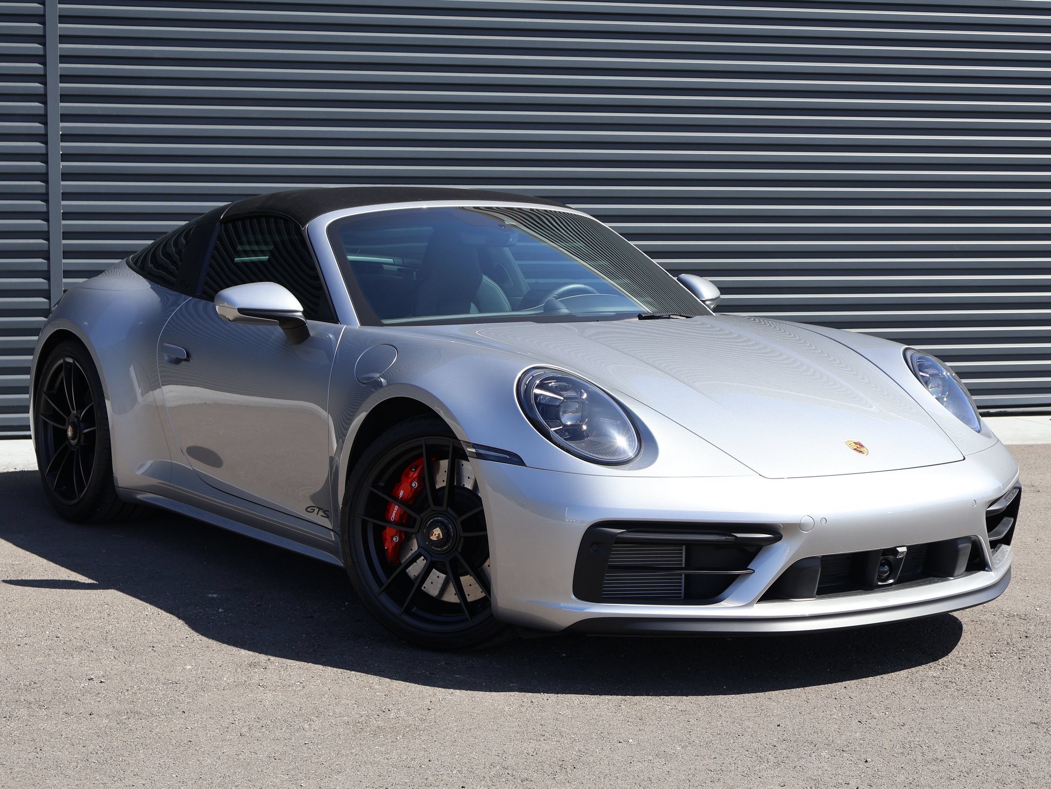 Certified 2022 Porsche 911 Targa 4 GTS w/ Premium Package AWD/4WD image 8