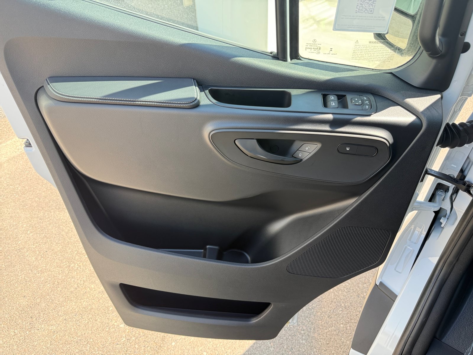 New 2026 Mercedes-Benz Sprinter 2500 image 13