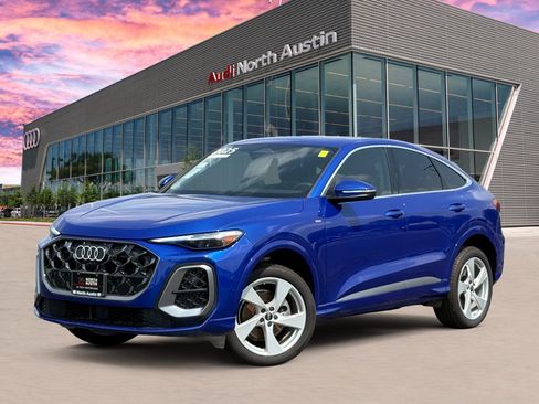 Used 2025 Audi Q5 Premium Plus w/ Premium Plus AWD/4WD image 1