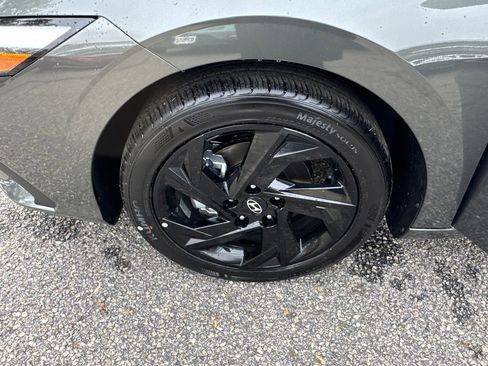 New 2026 Hyundai Elantra Sport w/ Cargo Package FWD image 22