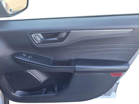 Used 2024 Ford Escape Active image 26