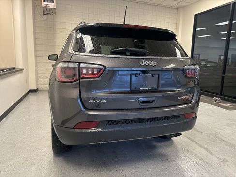 Used 2022 Jeep Compass Limited image 39