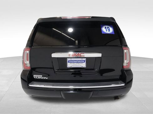 Used 2019 GMC Yukon Denali w/ Open Road Package image 2