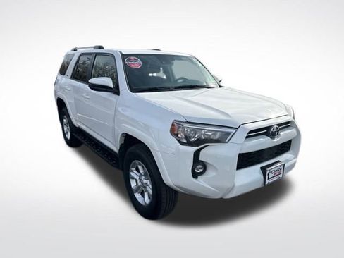 Used 2024 Toyota 4Runner SR5 image 8