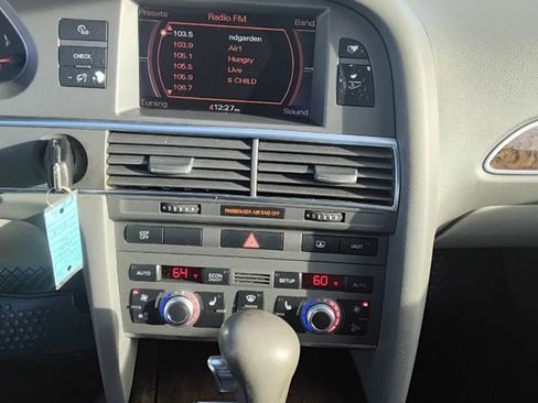 Used 2006 Audi A6 4.2 image 13