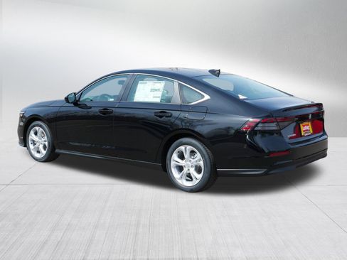 New 2026 Honda Accord LX image 5