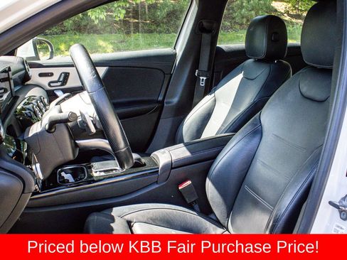 Used 2020 Mercedes-Benz A 220 4MATIC w/ AMG Line image 11