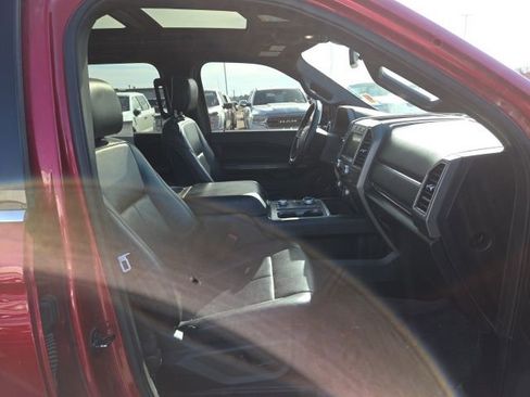 Used 2020 Ford Expedition Max XLT w/ Equipment Group 202A image 12