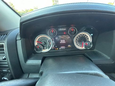 Used 2014 RAM 1500 Sport w/ Convenience Group AWD/4WD image 18