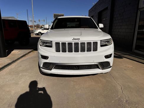 Used 2016 Jeep Grand Cherokee Summit w/ Platinum Series Group image 2