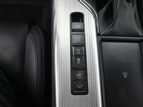 Used 2024 Lexus LX 600 F Sport AWD/4WD image 23