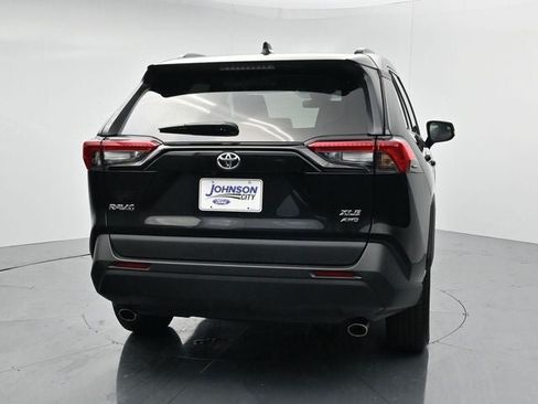 Used 2023 Toyota RAV4 XLE AWD/4WD image 7