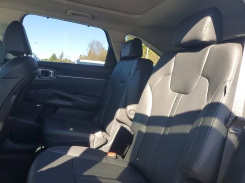 New 2026 Kia Sorento SX image 10