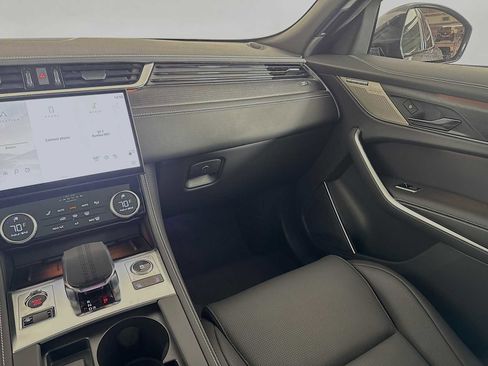 New 2026 Jaguar F-PACE R-Dynamic S image 22