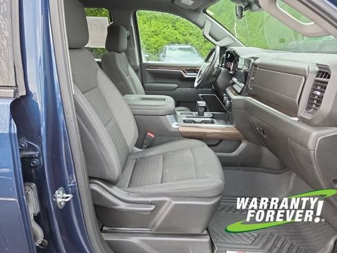 Used 2022 Chevrolet Silverado 1500 RST AWD/4WD image 14