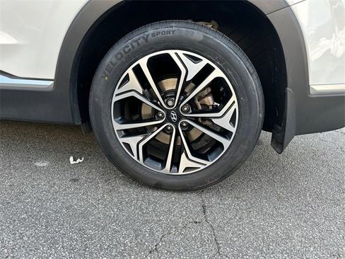 Used 2020 Hyundai Santa Fe SEL w/ Cargo Package image 38