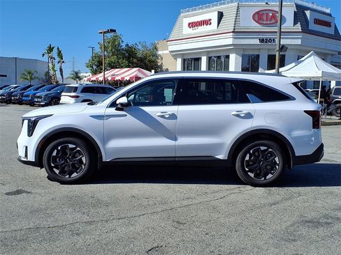 Used 2026 Kia Sorento S w/ S Panoramic Sunroof Package image 29