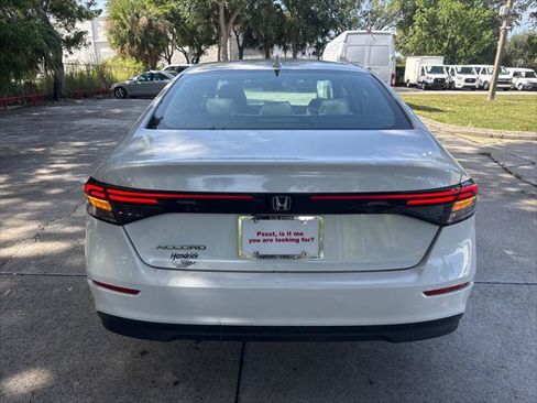 Used 2024 Honda Accord LX image 7