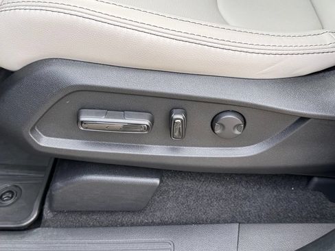 Certified 2026 Honda Pilot Touring image 31