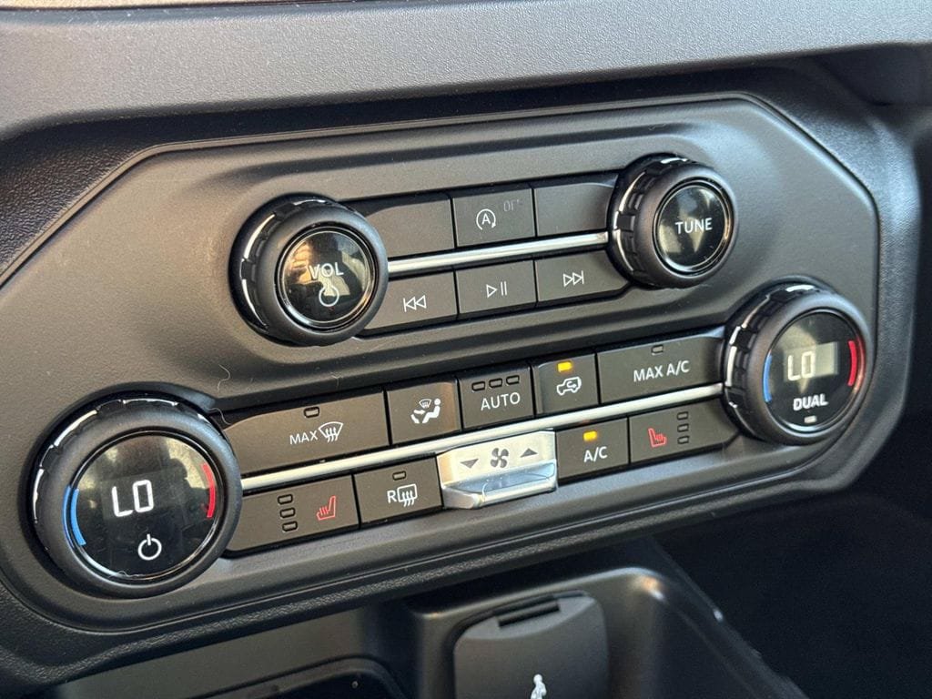 Used 2025 Ford Bronco Big Bend AWD/4WD image 36