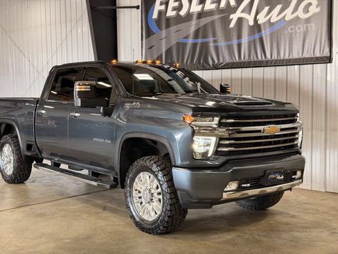 Used 2020 Chevrolet Silverado 3500 High Country AWD/4WD image 15