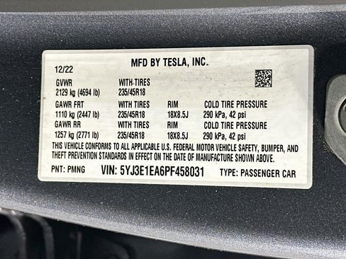 Used 2023 Tesla Model 3 Standard Range RWD image 12