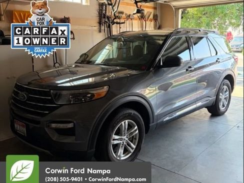 Used 2022 Ford Explorer XLT w/ Equipment Group 202A AWD/4WD image 3