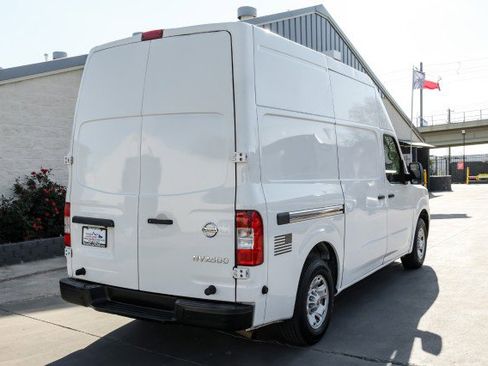 Used 2020 Nissan NV 2500 SV image 6