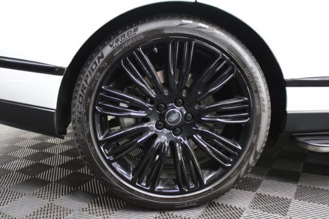 Used 2020 Land Rover Range Rover HSE AWD/4WD image 5
