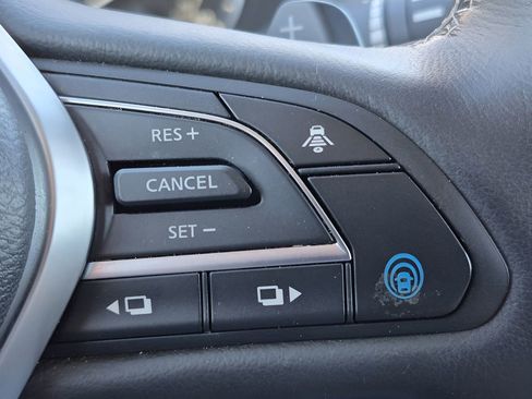 Used 2025 INFINITI QX50 Luxe image 13