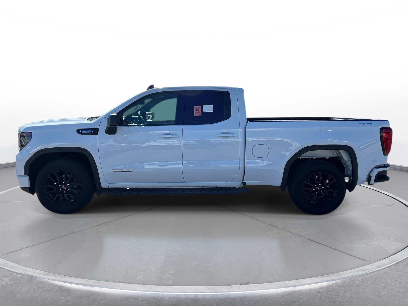 Used 2024 GMC Sierra 1500 Elevation AWD/4WD image 8