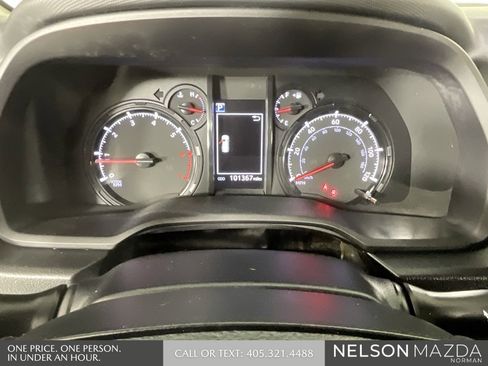 Used 2020 Toyota 4Runner SR5 Premium image 41