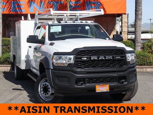 Used 2021 RAM 5500 Tradesman w/ Max Tow Package RWD image 2