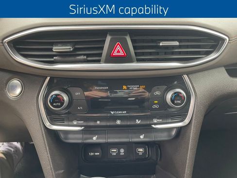 Used 2019 Hyundai Santa Fe Limited image 16