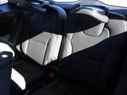 Used 2023 Volvo XC90 B6 Ultimate w/ Protection Package Premier image 33