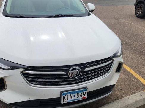 Used 2023 Buick Envision Essence AWD/4WD image 4