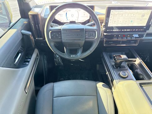 Used 2025 GMC Hummer EV 2X AWD/4WD image 24