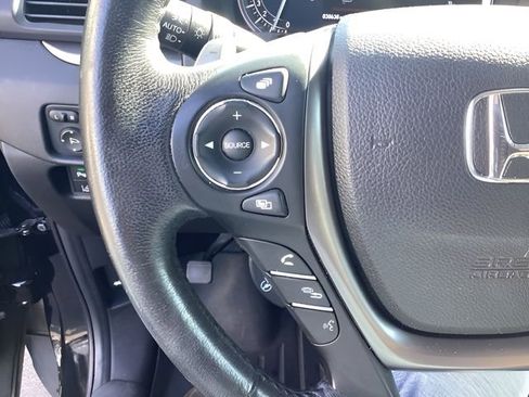 Used 2022 Honda Ridgeline RTL-E image 22