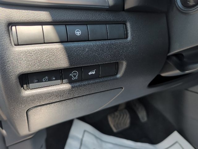 Certified 2023 Nissan Rogue SV w/ SV Premium B Package AWD/4WD image 13