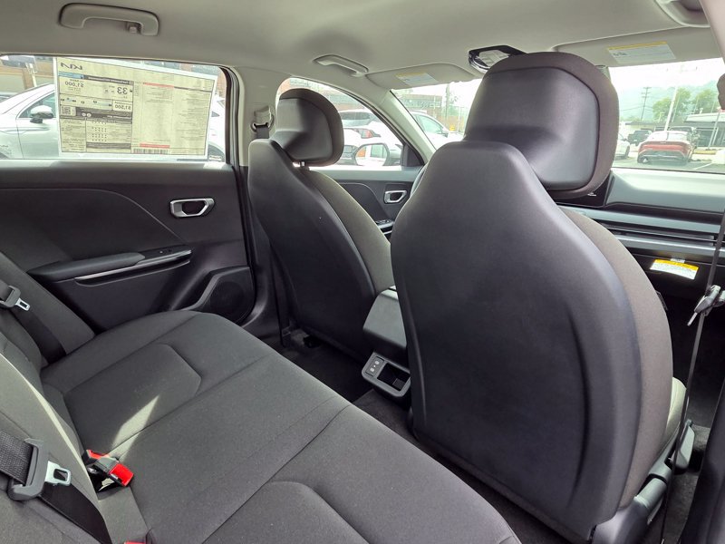New 2026 Kia K4 FWD image 14