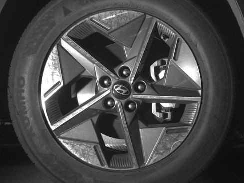 Used 2026 Hyundai Tucson SEL FWD image 16