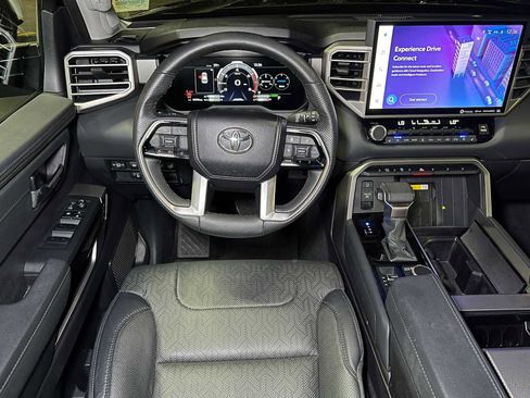 Used 2023 Toyota Sequoia Limited image 39